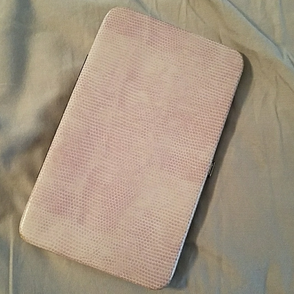 Purple clutch